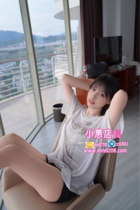 萱萱161 45 C 21歲清純  穴緊 水多 一線鮑魚  粉嫩多汁 喜歡玩69