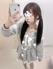 小米 150.40.B.18歲可愛清純 三點粉嫩 小隻馬 #不抽煙 #無刺青 長髮 皮膚水嫩白皙