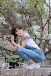 西斯 153-42-C-18歲也無需擔心服務配合度高    喜歡玩新鮮姿勢 反差感讓人意外 喜歡69