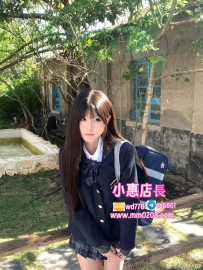 小柔157-47-C-19歲翹翹小屁股摸起來Q彈軟嫩，穿上哥哥挑的兔耳內褲會自動翹高求進 床