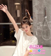 小雅 158-44-C- 19歲特價：6000超甜學生妹 嬌小羅莉身材 纖細美腿和嫩白皮膚是最大亮