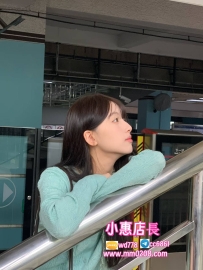 秋秋 157-45-C-19歲學生兼職  嬌小可愛卻極致騷，臉蛋乖巧 極度敏感水多，愛被後入抽