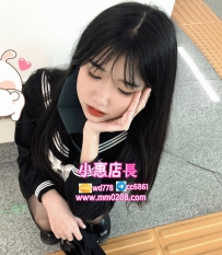 小晴 158-42-C-18歲 嬌小反差萌 外表純 床上浪 喜歡被哥哥從後面抱緊深入 小手抓床單