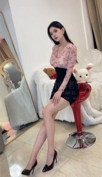 欣欣 166-47-C-25歲OL平常看起來文靜有氣質，脫掉後整個放開，叫聲軟到骨子裡，超濕、